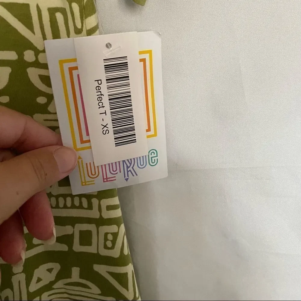 NWT Lularoe perfect T gold aztec shirt RARE! - Picture 7 of 8